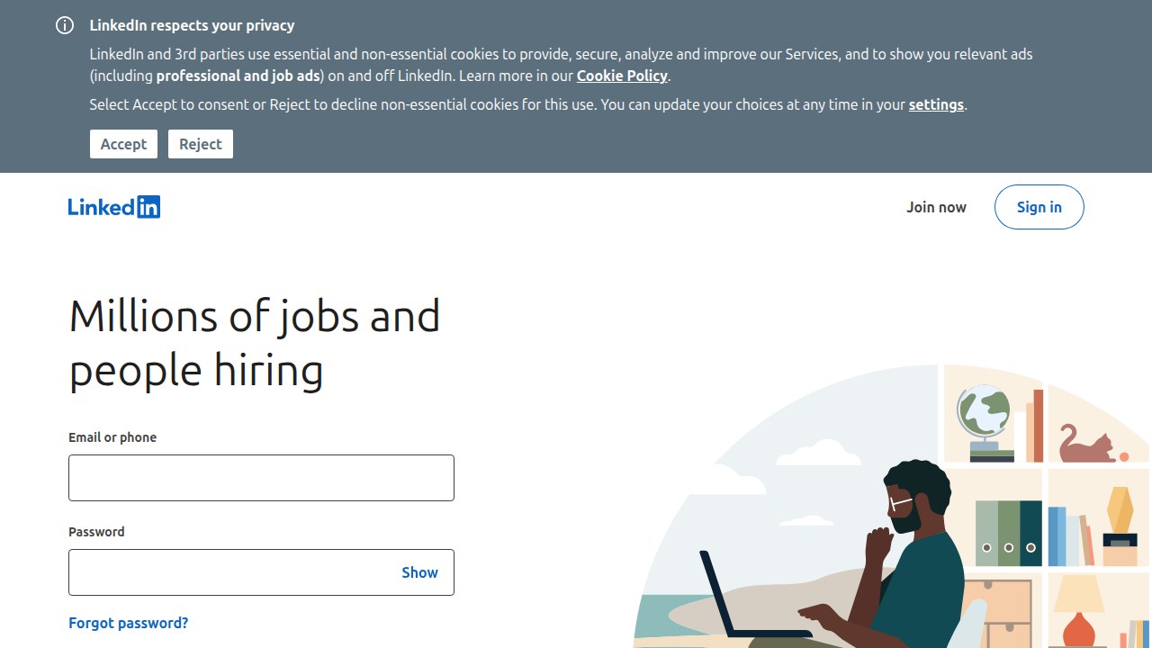 Professional networking platforms like LinkedIn Jobs provide a robust environment for discovering vetted remote customer service opportunities and connecting with hiring managers.